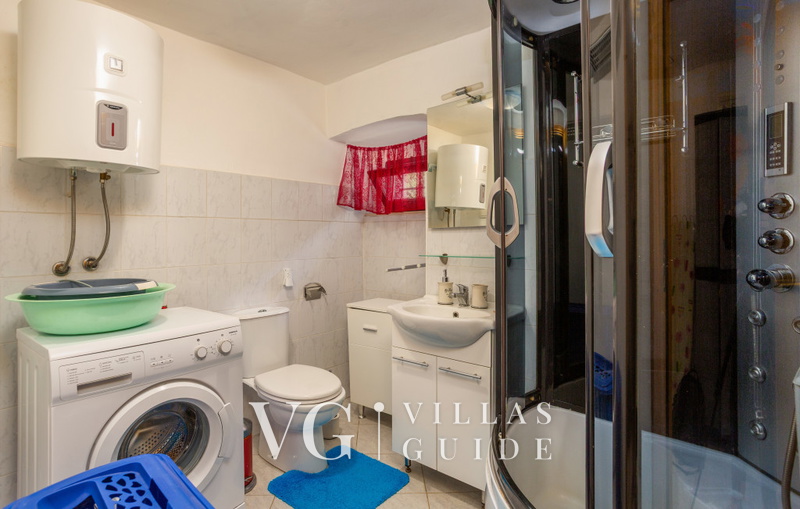 Villa Mirjana with pool Opatija Bathroom