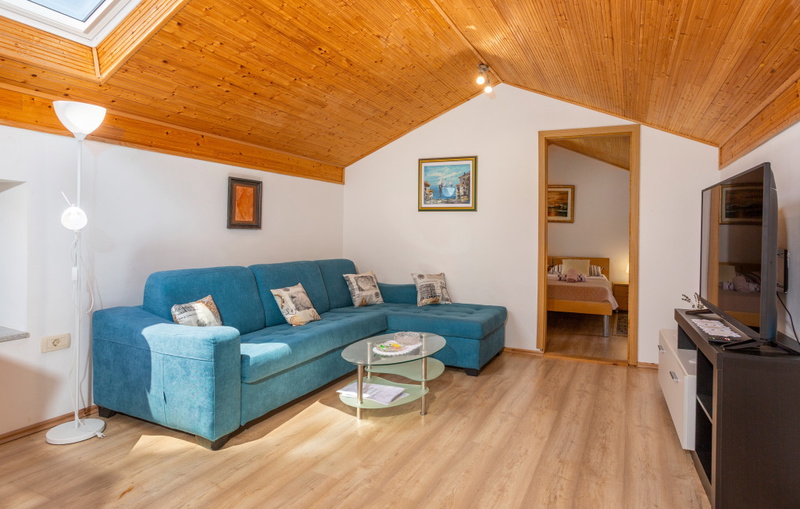 Villa Mirjana with pool Opatija