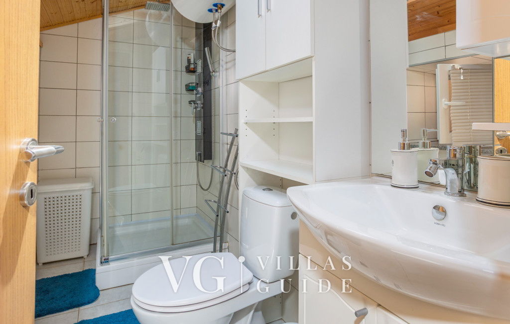 Villa Mirjana with pool Opatija Bathroom