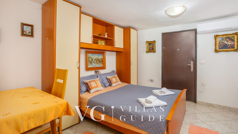 Villa Mirjana with pool Opatija Spavaća soba