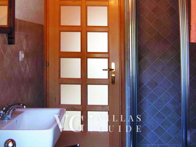 Villa Morus Bathroom