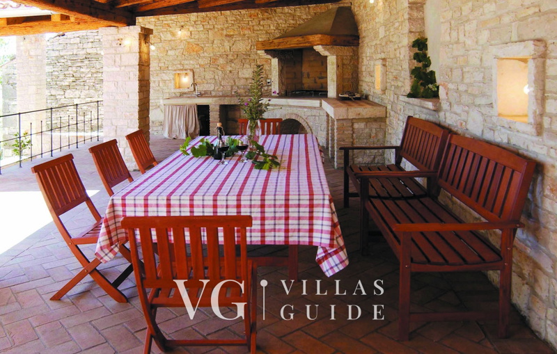 Villa Morus Additional content