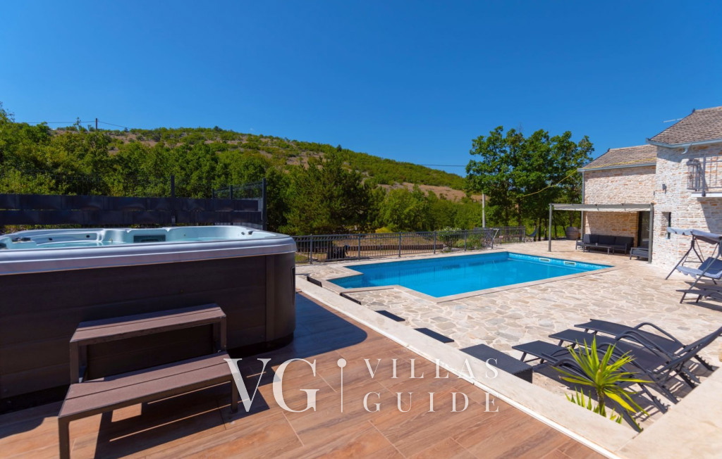 Villa Mir - Makarska-Krivodol Pool