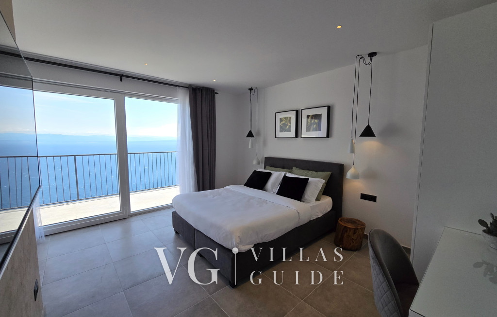 Holiday home Villa Aria with pool Spavaća soba