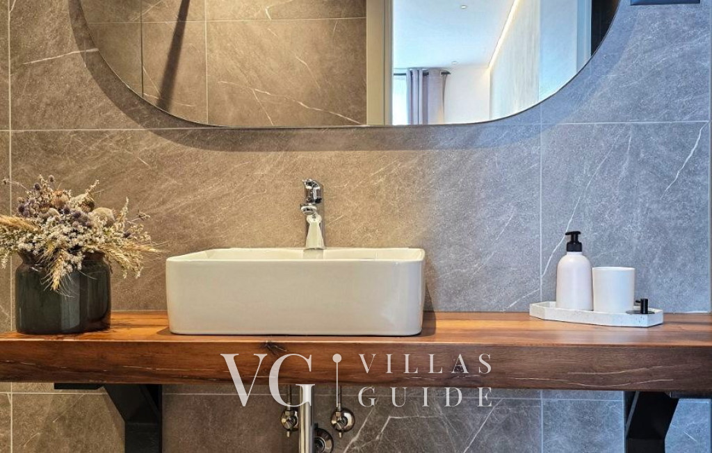 Holiday home Villa Aria with pool Bathroom