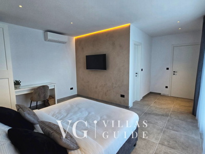 Holiday home Villa Aria with pool Spavaća soba