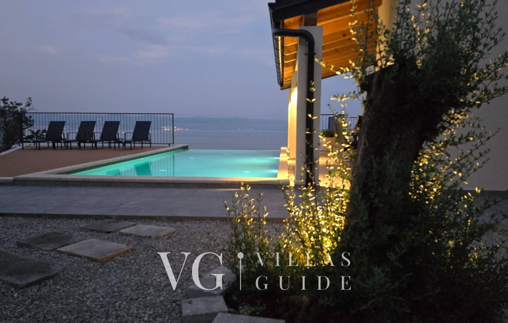 Holiday home Villa Aria with pool Bazen