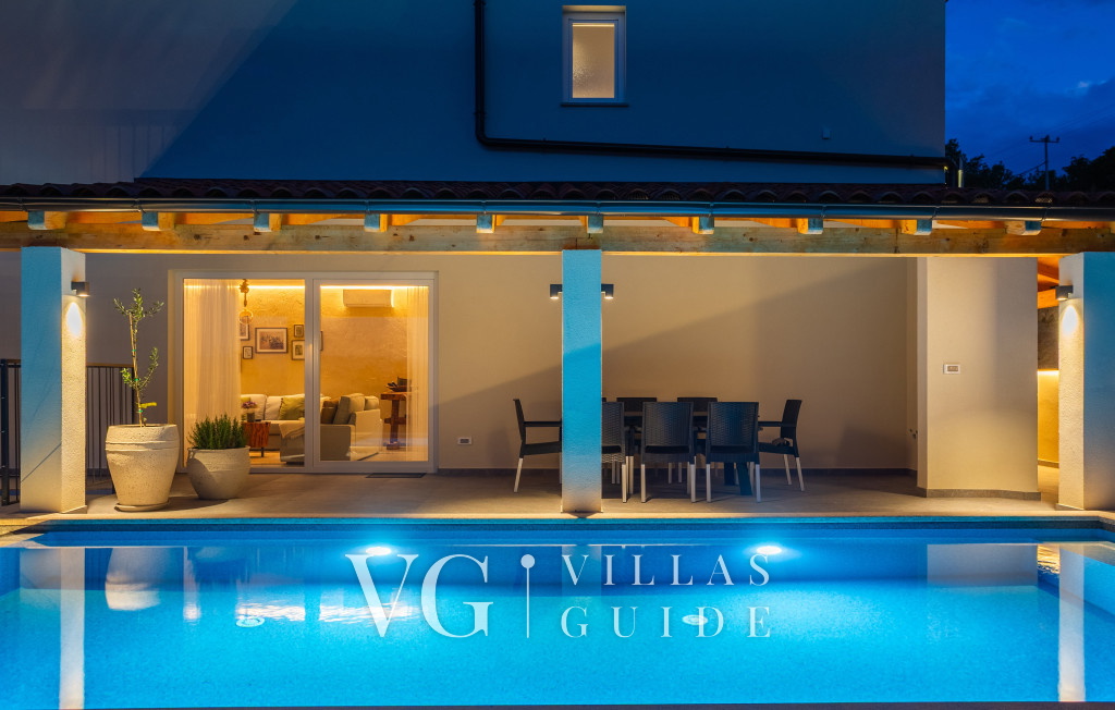 Holiday home Villa Aria with pool Bazen