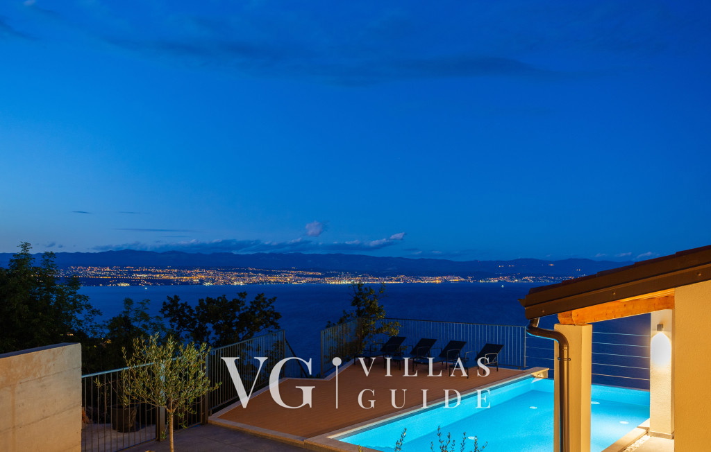 Holiday home Villa Aria with pool Piscina