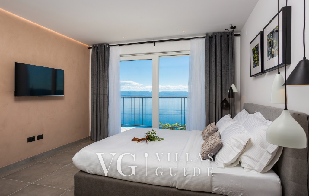 Holiday home Villa Aria with pool Bedroom