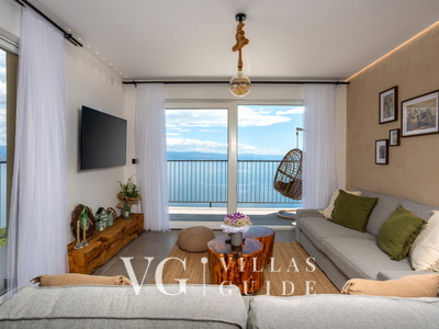 Holiday home Villa Aria with pool