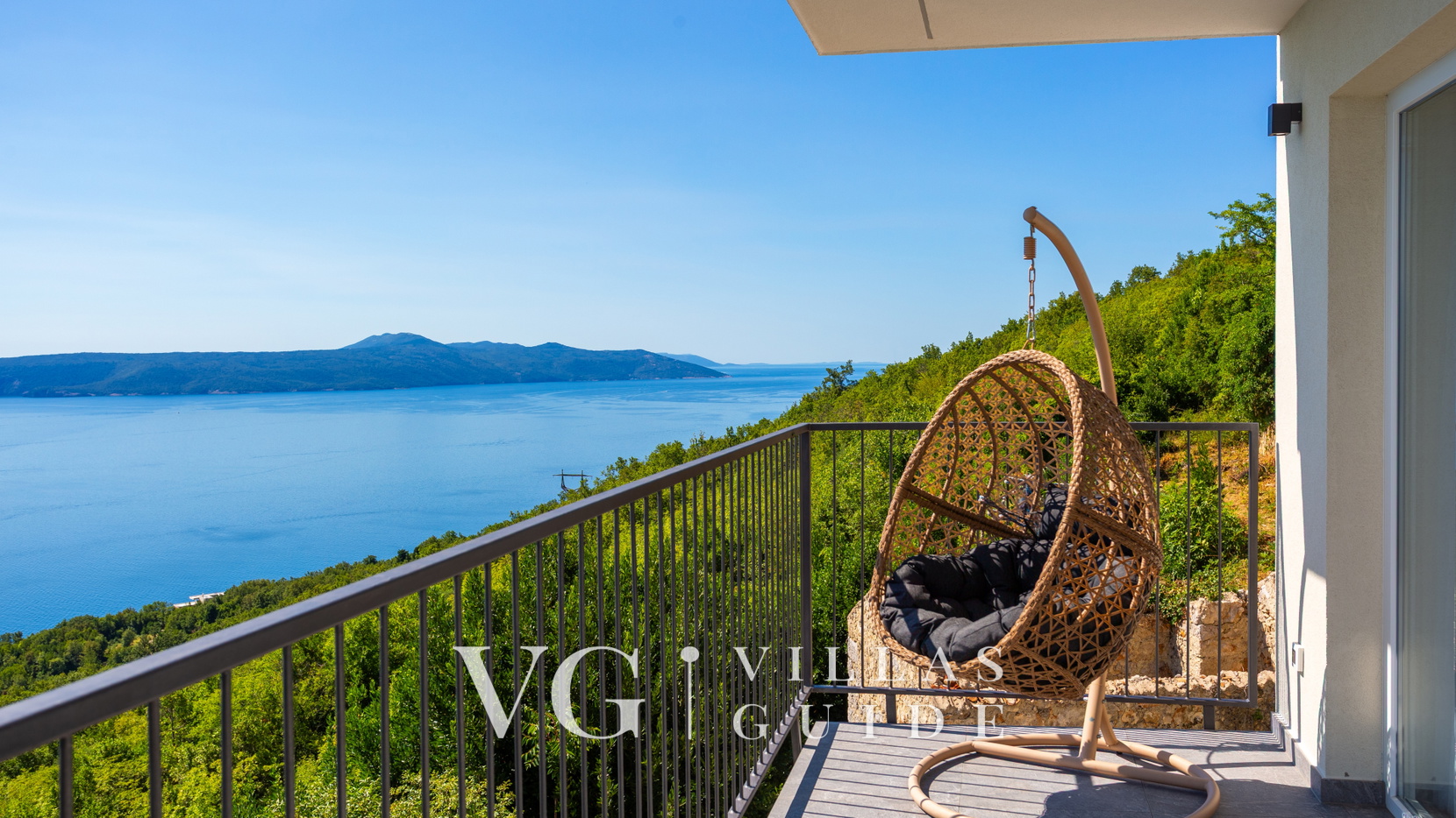 Holiday home Villa Aria with pool Guest toilet