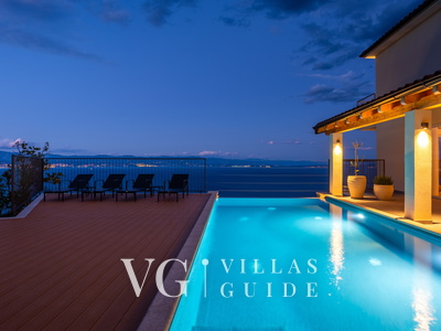 Holiday home Villa Aria with pool