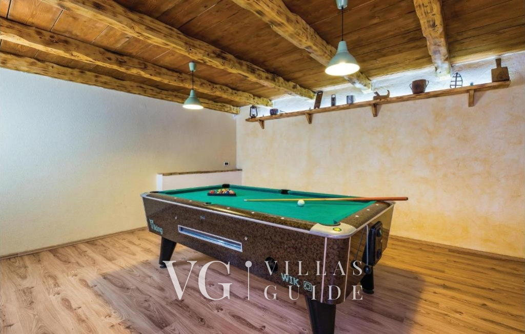 Holiday home Villa Bella with pool Additional content