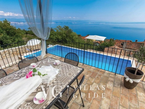 Holiday home Villa Bella with pool