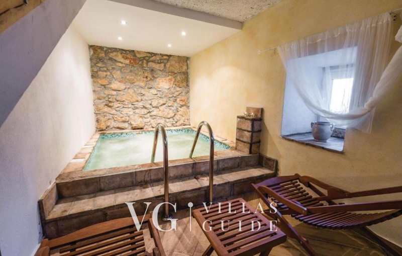 Holiday home Villa Bella with pool