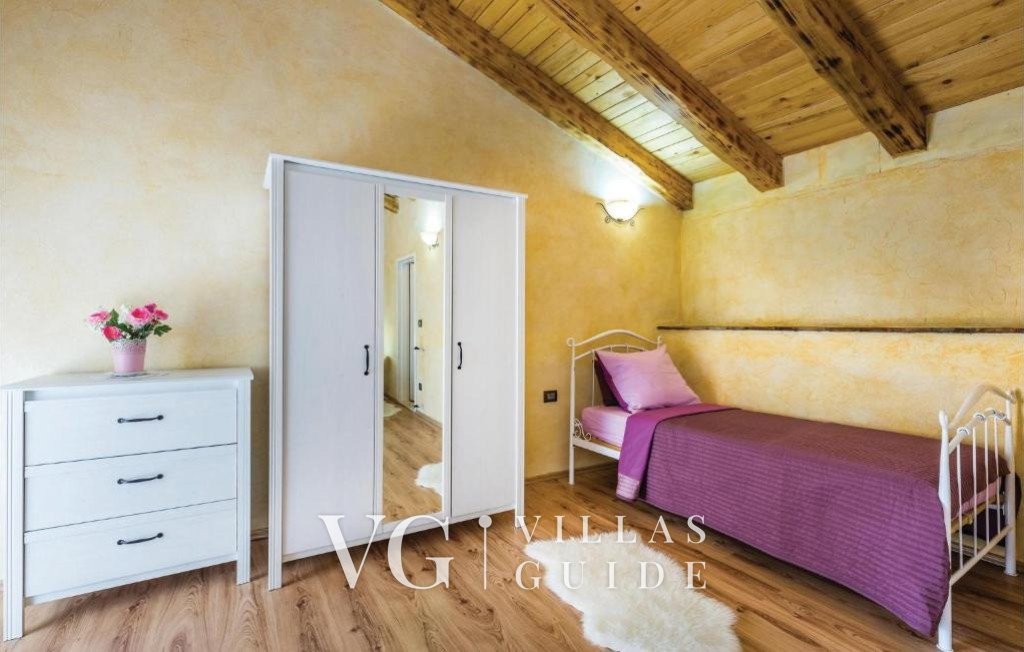 Holiday home Villa Bella with pool Bedroom