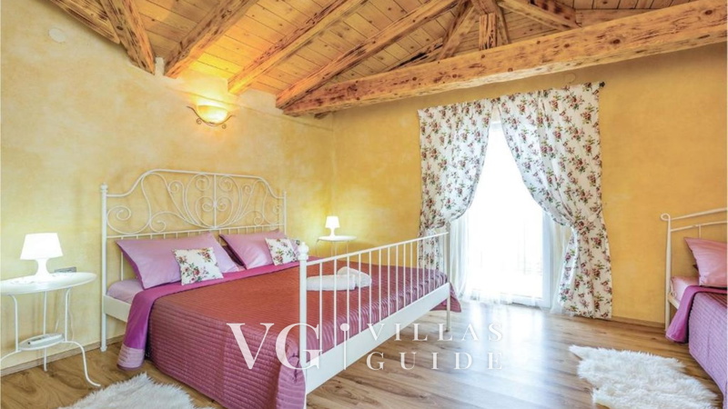 Holiday home Villa Bella with pool Bedroom