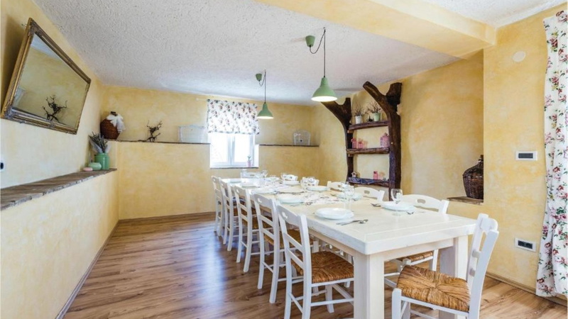 Holiday home Villa Bella with pool