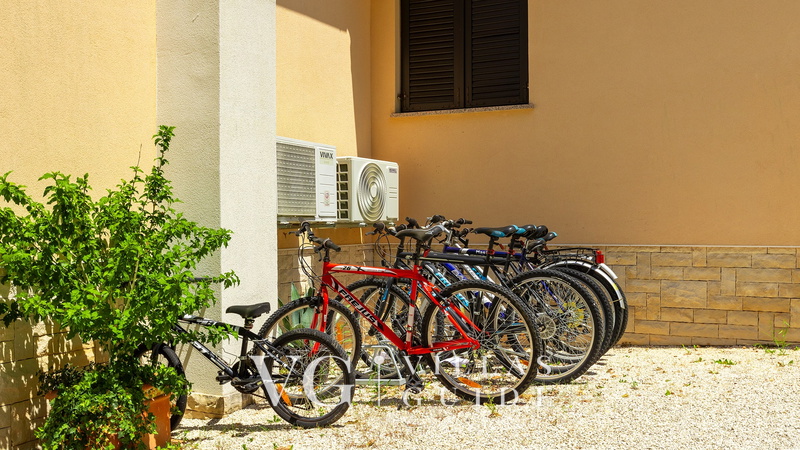 Vila Verde Additional content