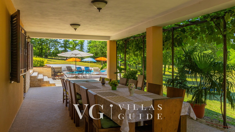 Vila Verde Additional content