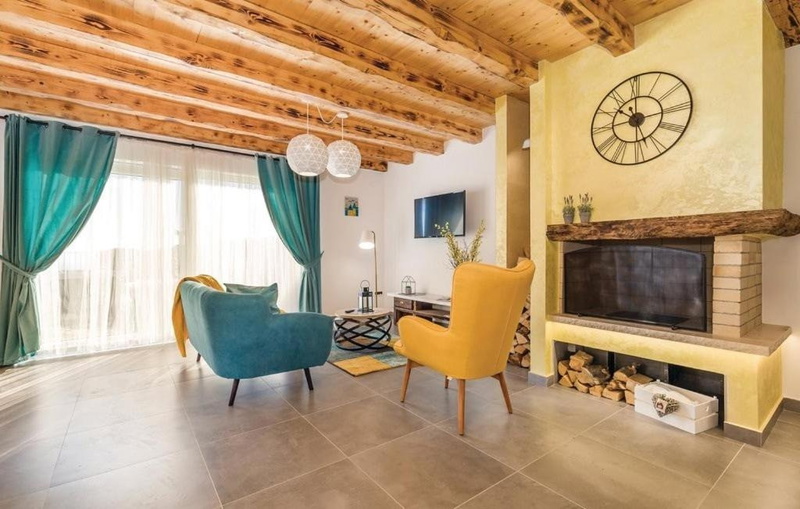 Holiday home villa Zora with outdoor whirpool