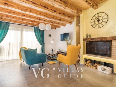 Holiday home villa Zora with outdoor whirpool