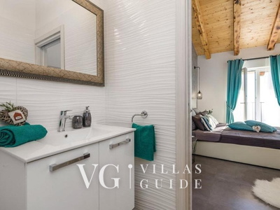 Holiday home villa Zora with outdoor whirpool Bathroom