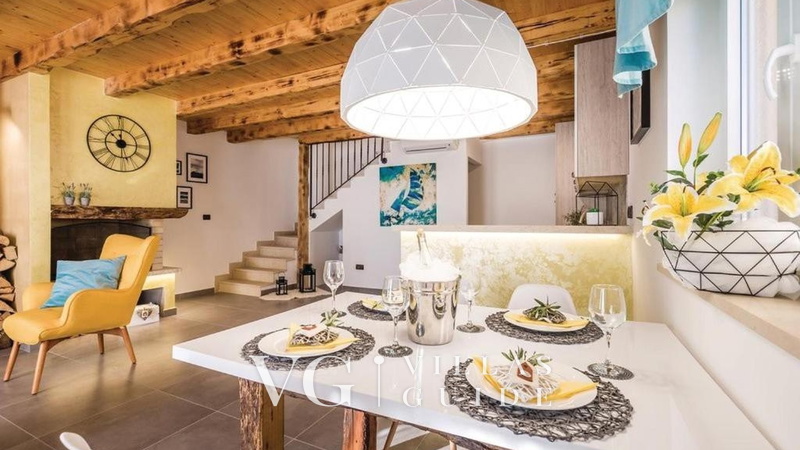 Holiday home villa Zora with outdoor whirpool Cucina