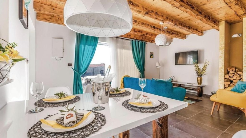 Holiday home villa Zora with outdoor whirpool