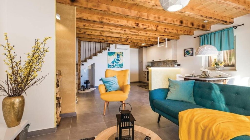 Holiday home villa Zora with outdoor whirpool