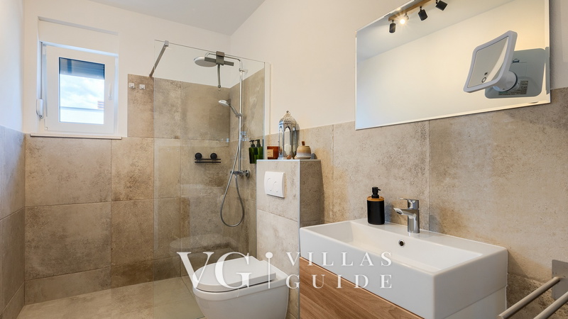 Villa Sunčana Strana Bathroom