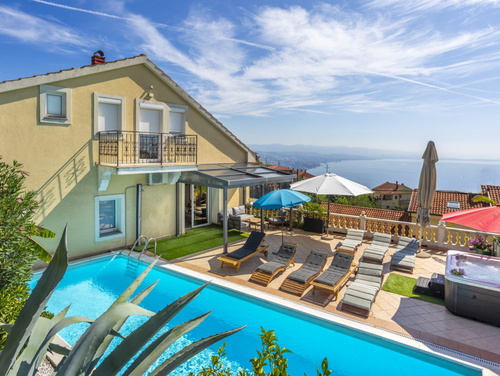 Holiday home Marijana with pool & whirpool