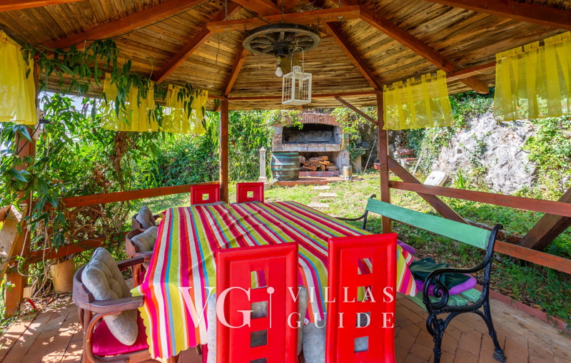 Holiday home Marijana with pool & whirpool Additional content