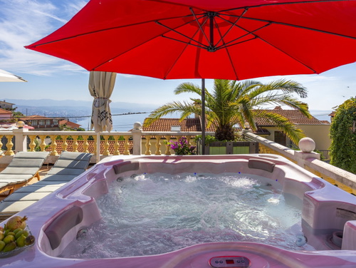 Holiday home Marijana with pool & whirpool