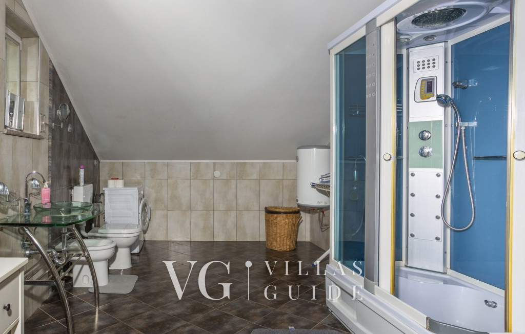 Holiday home Marijana with pool & whirpool wellness