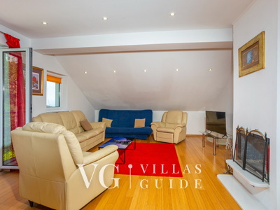 Holiday home Marijana with pool & whirpool Dnevni boravak