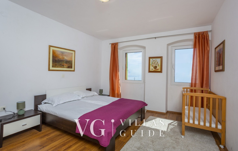 Holiday home Marijana with pool & whirpool Bedroom