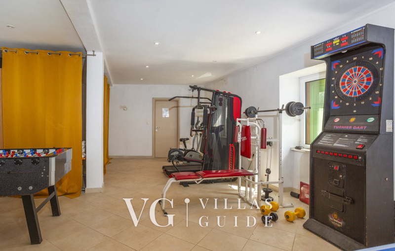 Holiday home Marijana with pool & whirpool wellness