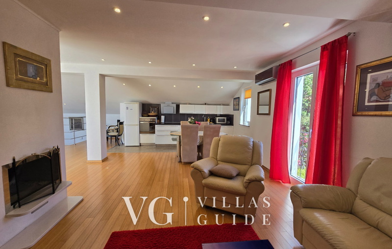 Holiday home Marijana with pool & whirpool Living room