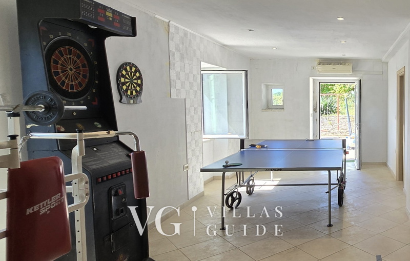 Holiday home Marijana with pool & whirpool Additional content