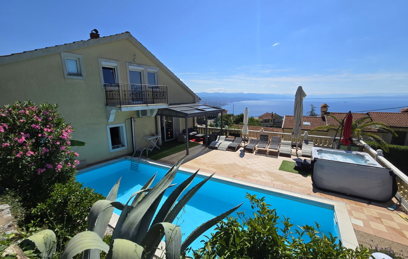 Holiday home Marijana with pool & whirpool