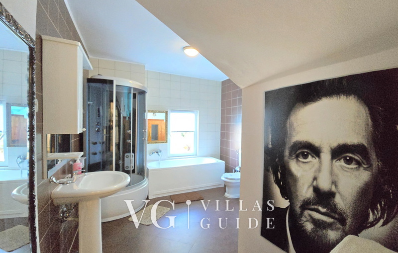 Holiday home Marijana with pool & whirpool Bathroom