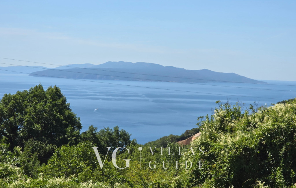 Holiday home Marijana with pool & whirpool Mikrolokacija