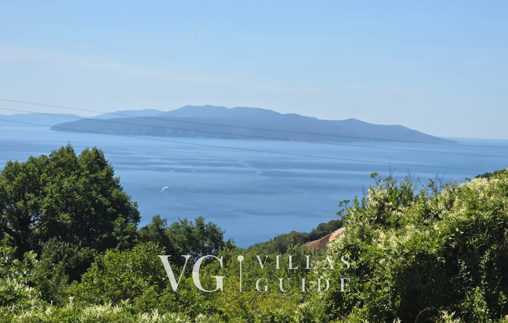 Holiday home Marijana with pool & whirpool Microlocation