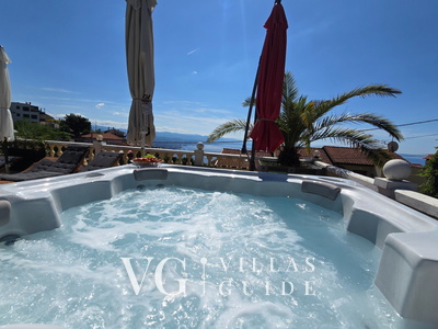 Holiday home Marijana with pool & whirpool wellness