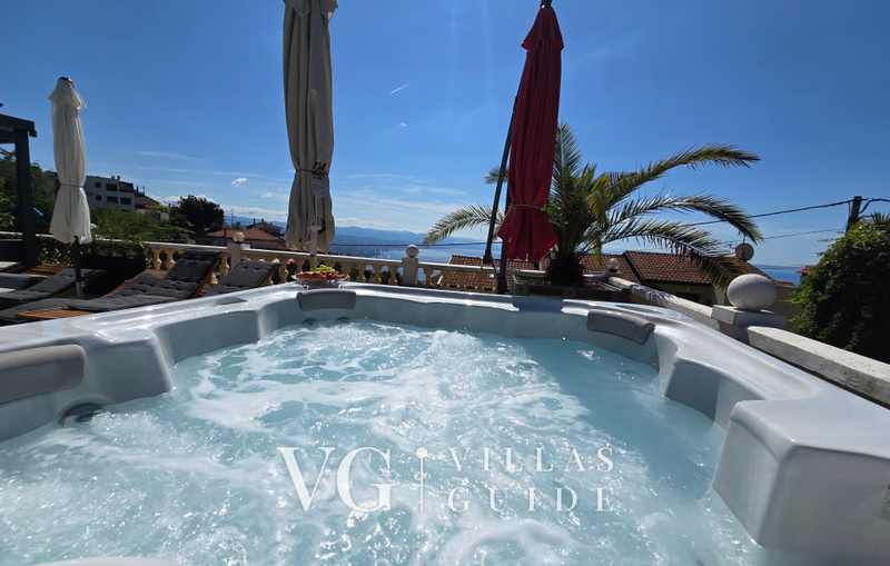 Holiday home Marijana with pool & whirpool wellness