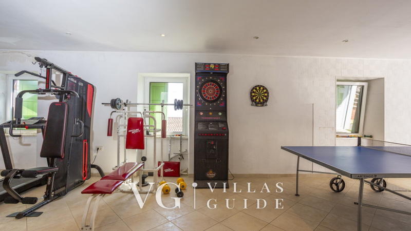 Holiday home Marijana with pool & whirpool wellness