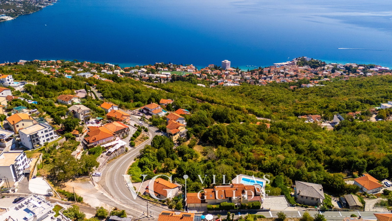 Holiday home Marijana with pool & whirpool Microlocation
