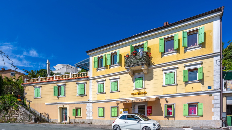 Holiday home Marijana with pool & whirpool